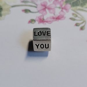 Pandora 'I LOVE YOU' charm